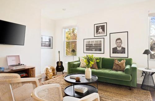 Chestnut Hill Apartment | Hart Suite 9 by AvantStay Gorgeous Town House w Modern Amenities in Nashville