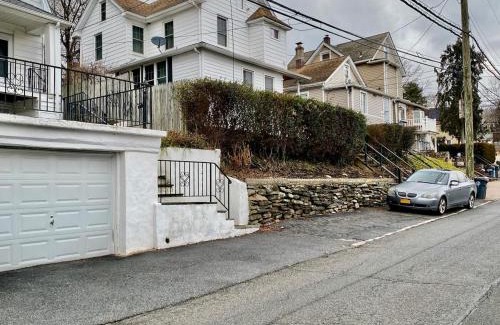 Hartsdale Apartment | Hartsdale Escape Cozy Studio With Patio
