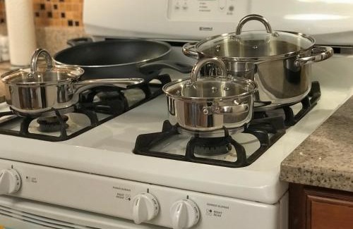 Lower Allston Apartment | Harvard Allston Campus Three-Bedroom Two Bath Executive Apartment