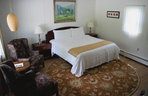 Bennington Hotel | Harwood Hill Motel