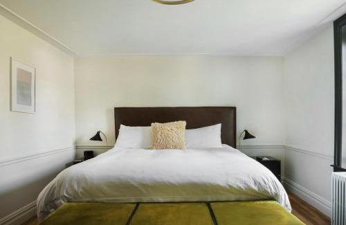 Town of Marbletown Hotel | Hasbrouck House