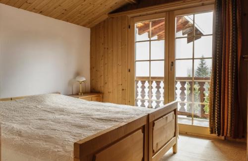 Laax Apartment | Haus 2 - Gemütliches 5 Zimmer Haus in ruhiger Wohngegend mit Garten