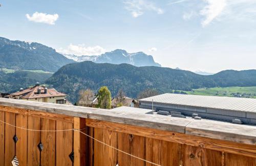 Lajen Apartment | Haus Alpenblick Apt Edelweiß