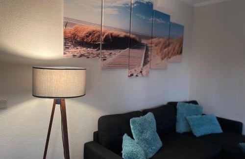 Wiek Apartment | Haus Boddenruh Ferienwohnung Holz