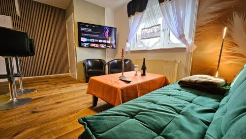 Halle Apartment | Haus Erdgeschoss mit Garten