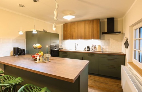 Dienstweiler House | Haus Fasanenwiese - Holiday home with sauna and terrace