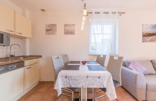 Tarnewitz Apartment | Haus Glückstal, vacation apartment Ilona 03