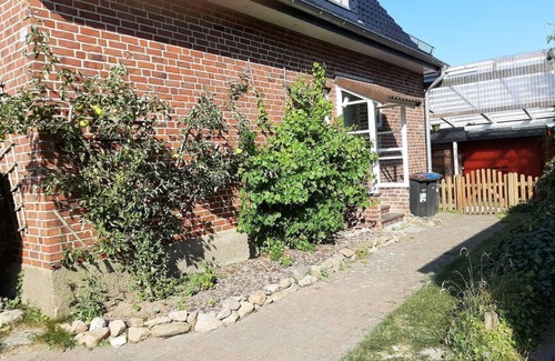 Russee - Hammer Apartment | Haus Ihlkatenweg - House Ihlkatenweg, shower, WC, 2 bedrooms