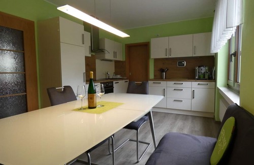 Treis-Karden House | Haus Ilona, Deutschland