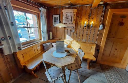 Lech am Arlberg Apartment | Haus Schroefler
