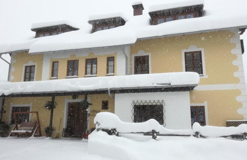 Lunz am See Apartment | Haus Seebach