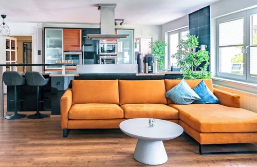 Warnemuende Apartment | Haus Shiralee
