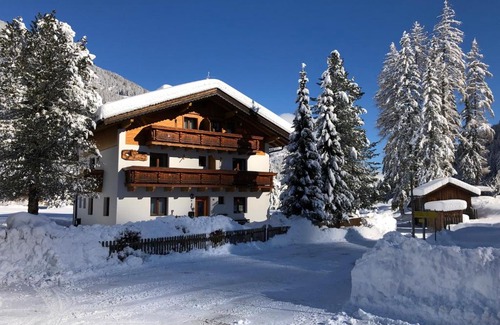 Sankt Jakob in Defereggen House | Haus Waltraud