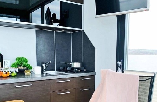 Braunsbedra Apartment | Hausboot für 5 Gäste mit 20m² in Marina Braunsbedra