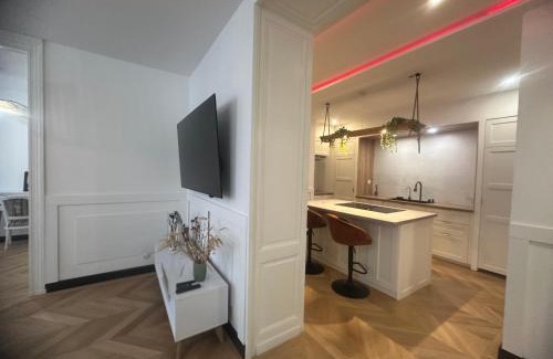Bayonne Apartment | Haussmannien à la Cathédrale de Bayonne