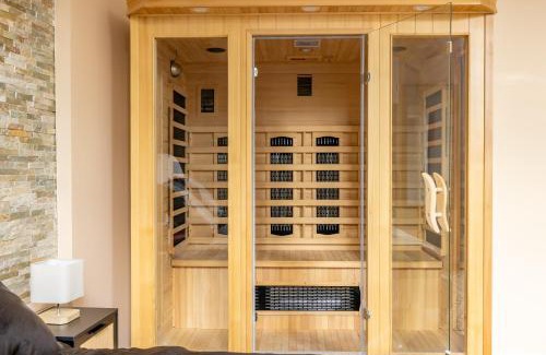 Bouguenais Apartment | Haussmannien Standing and Confort - Sauna - 7 pers