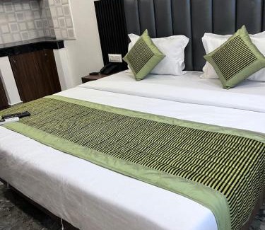 Paharganj Bed & Breakfast | Haveliya Homes- Just 1 minute from Railway Station and Connaught place