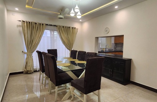 Islamabad House | Haven Lodge, 7BR stylish holiday home with hot tub & mountain view