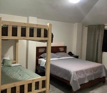 Banos de Agua Santa House | Haven´s Inn
