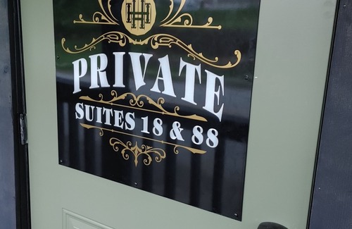 Alto Pass Apartment | Havisham Bourbon Bar - Suite 18 - private, spacious, wine trail apartment