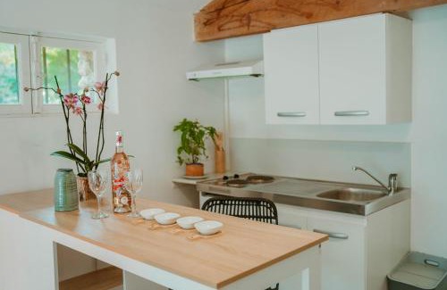 Garrigues Apartment | Havre champêtre en ville de Nîmes