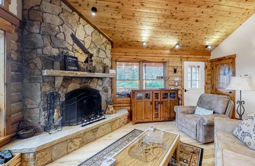 Turtle Lake House | Hawk Perch