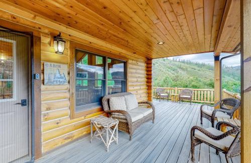 Turtle Lake House | Hawk Perch