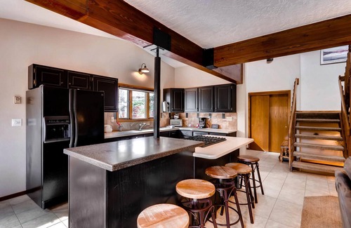 Frisco Condo | Hawn Drive by Summit County Mountain Retreats