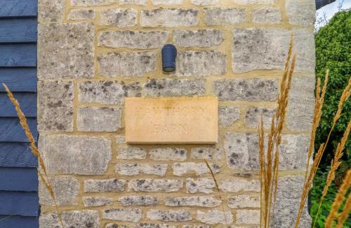 Chedworth House | Hawthorn Barn