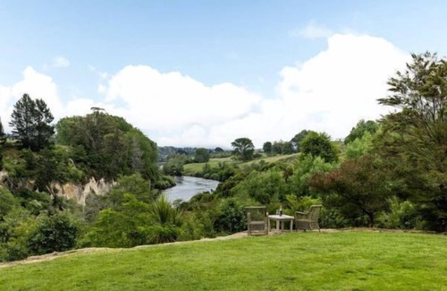 Tamahere House | Hawthorn Cottage - Tamahere