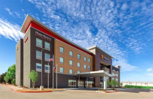Original Town Hotel | Hawthorn Extended Stay by Wyndham DeSoto