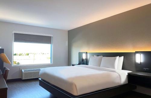 Hobbs Hotel | Hawthorn Extended Stay by Wyndham Hobbs