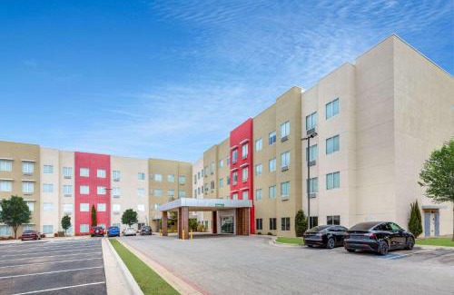 Lubbock Hotel | Hawthorn Suites by Wyndham Lubbock