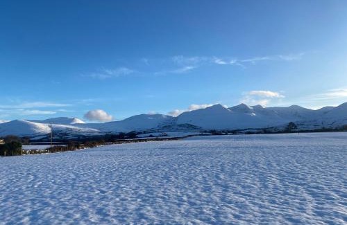 Kilgobnet House | Hayfield View