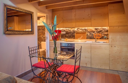 Calheta Cottage | Hayloft Malvasia, comfort and elegance in an atmosphere of tranquility