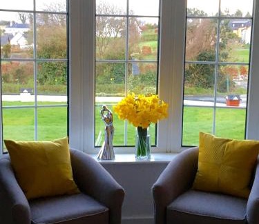 Killarney House | Hazelbrook Killarney