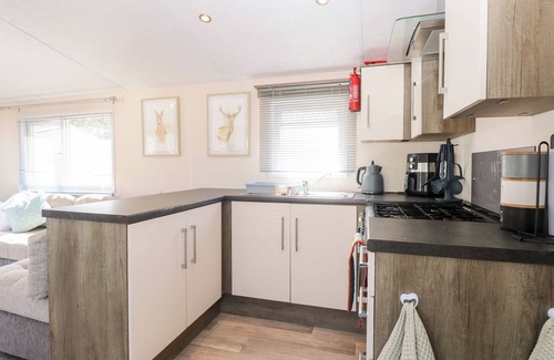 Hopton Cottage | Hazell Thorne Hideaway