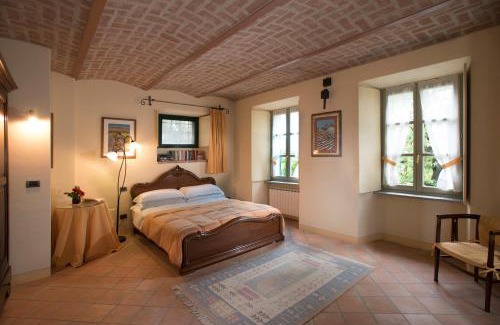 Guarene Bed & Breakfast | Hazelnut Valley