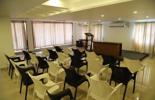 Perintalmanna Hotel | hazmi inn