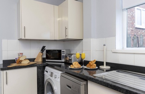 Durham Apartment | HC Property - Taylor Avenue