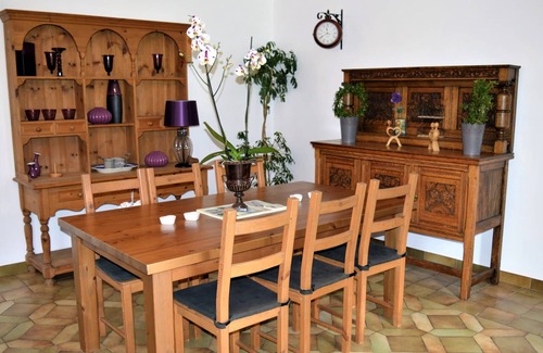 Plevin House | Heart of Brittany Traditional 3 bed Breton cottage sleeps 6 nestled in nature