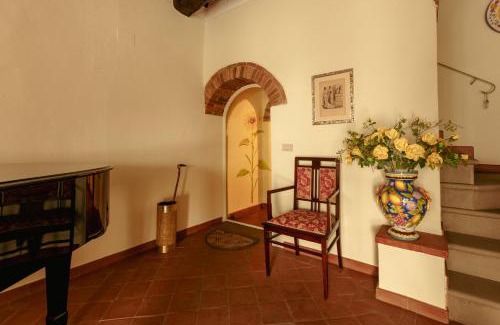Radda in Chianti Apartment | Heart of Chianti - a warm flat in Radda