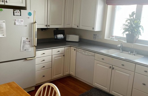 Riverside House | Heart of Historic Riverside Homenn