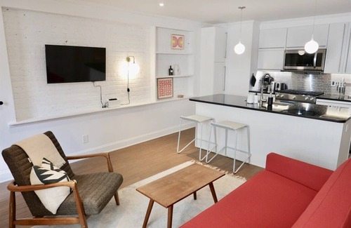 Mount Pleasant Apartment | Heart of Mount Pleasant - with parking!