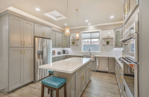 Saratoga Apartment | Heart Of Saratoga