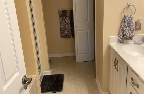 Fleming House | Heart of Savannah, gated community 20 minutes from River Street.