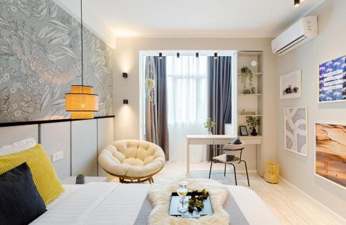 Bucharest City-Centre Apartment | Heart of the City - Modern Studio Comfort