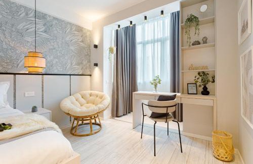 Bucharest City-Centre Apartment | Heart of the City - Modern Studio Comfort