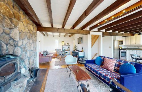 Thornton House | Heart Of The Mountains