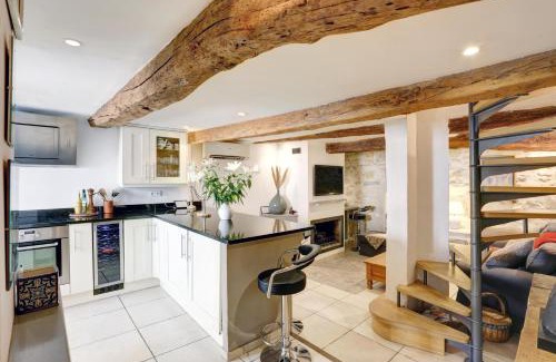 Valbonne House | Heart Of Valbonne